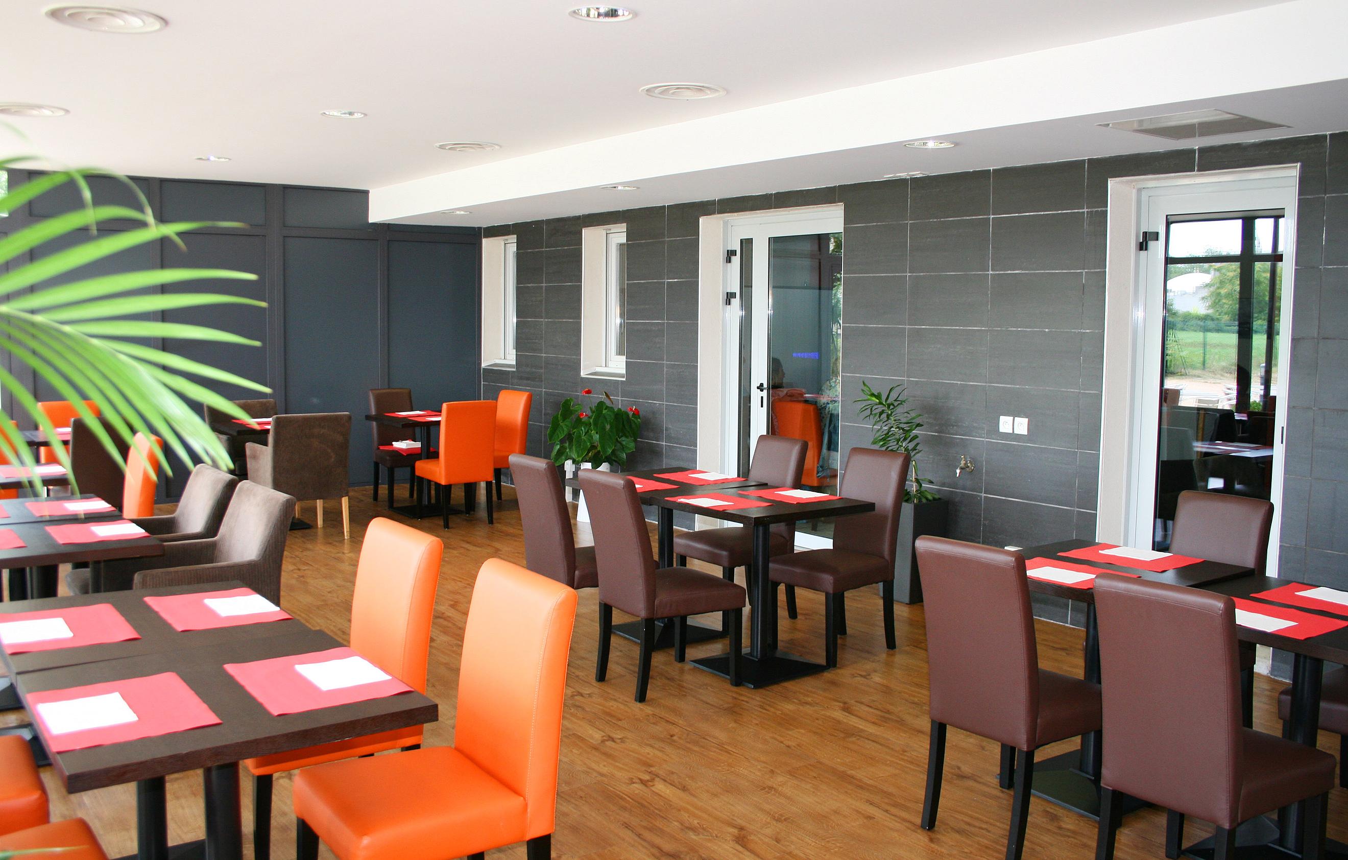 Appart'Hotel Odalys City - Bioparc Lyon Est Kültér fotó
