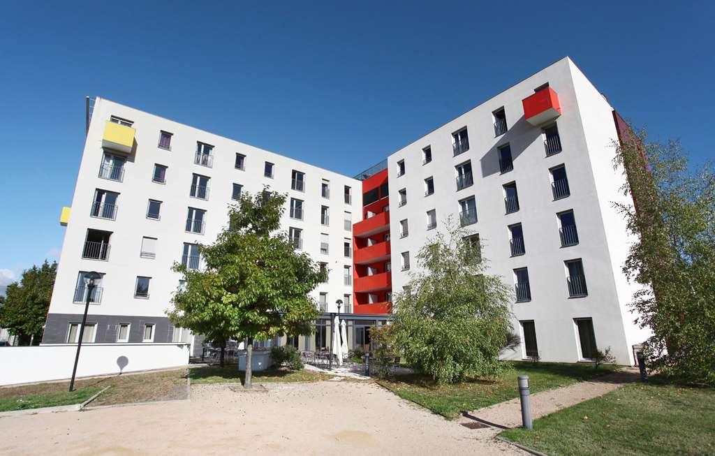 Appart'Hotel Odalys City - Bioparc Lyon Est Kültér fotó