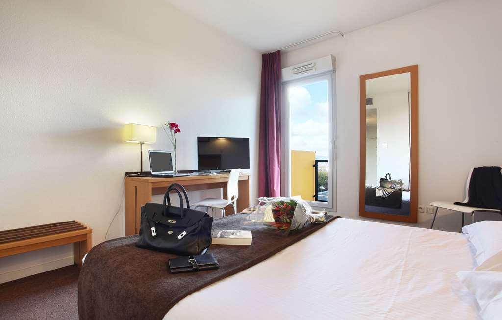 Appart'Hotel Odalys City - Bioparc Lyon Est Szoba fotó