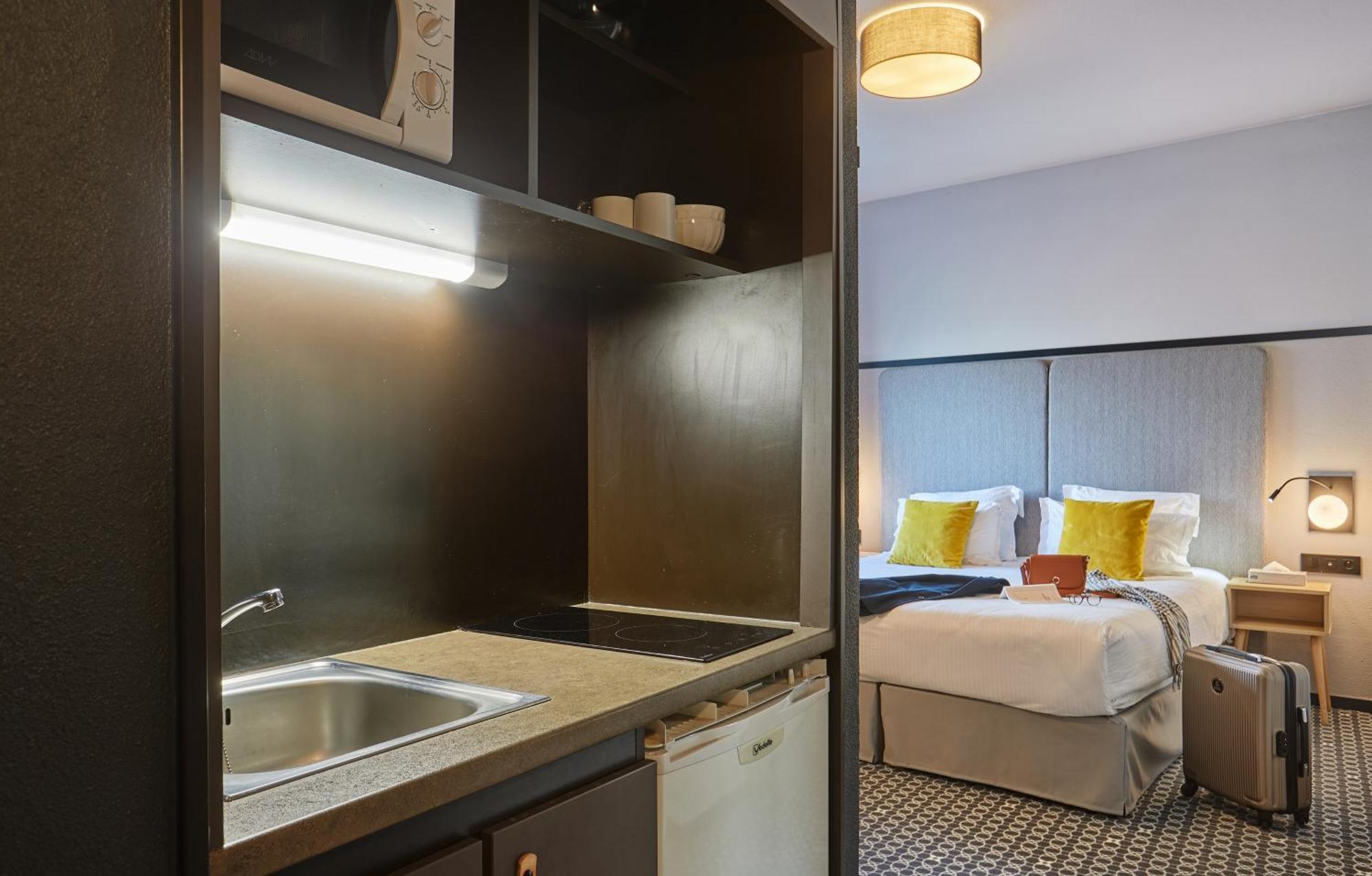Appart'Hotel Odalys City - Bioparc Lyon Est Kültér fotó