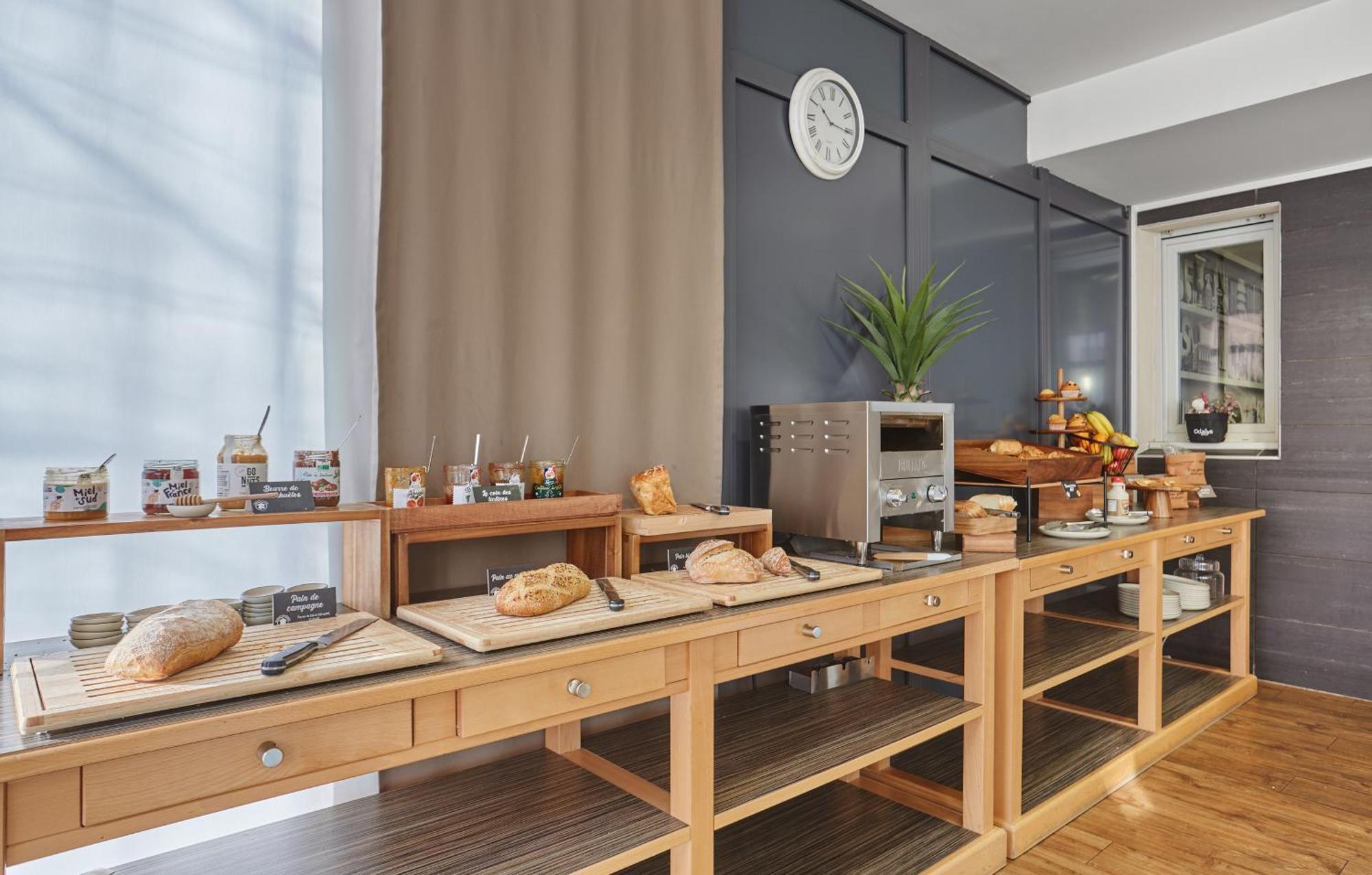 Appart'Hotel Odalys City - Bioparc Lyon Est Kültér fotó