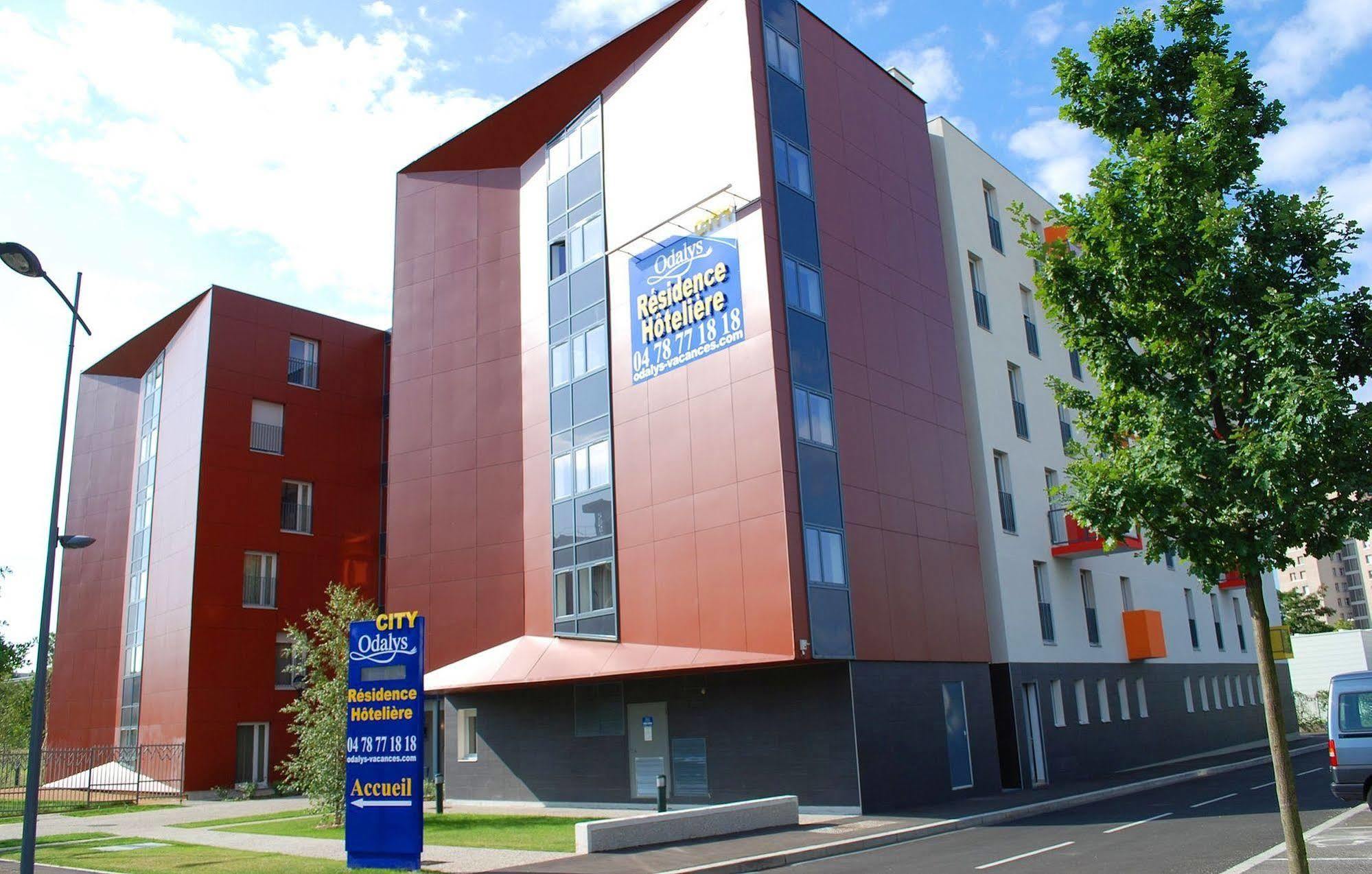Appart'Hotel Odalys City - Bioparc Lyon Est Kültér fotó